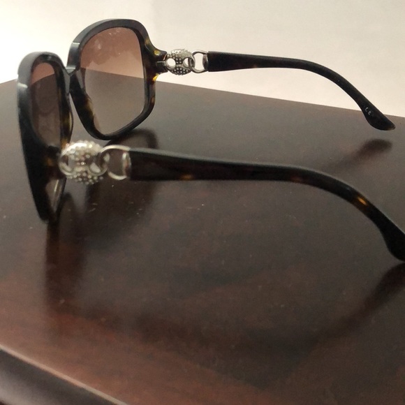 Gucci sunglasses!! Tortoise with crystal- like new - Picture 3 of 5